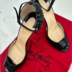 Christian Louboutin black heels EU 38